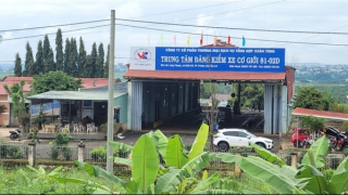 Bắt 2 Phó Giám đốc Trung tâm đăng kiểm làm khống hồ sơ cải tạo xe