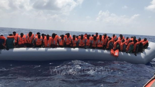 Châu Âu, trên những bờ biển cháy