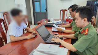 Cảnh cáo đối tượng "báo chốt CSGT" trên mạng Facebook