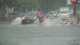 Chủ động ứng phó với mưa lũ miền Trung