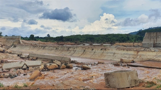 Phó Chủ tịch tỉnh “soi” năng lực đơn vị thi công nhà máy thủy điện bị vỡ