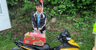 Chở 12.000 viên ma túy trên xe môtô không gắn biển số