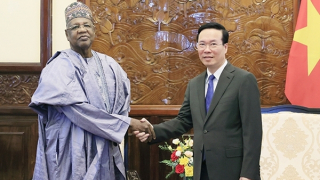 Chủ tịch nước Võ Văn Thưởng tiếp Đại sứ Nigeria tại Việt Nam