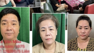 Biến phòng trà thành sới bạc, chung chi bằng chuyển khoản