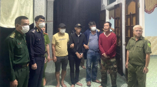 2.000 viên ma túy tổng hợp giấu trong hộp sữa theo xe tải qua cửa khẩu