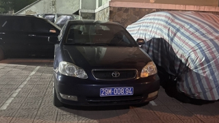 Tìm chủ phương tiện xe ô tô biển xanh đã bán thanh lý