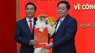 Trao Quyết định Tổng biên tập Báo điện tử Đảng Cộng sản Việt Nam