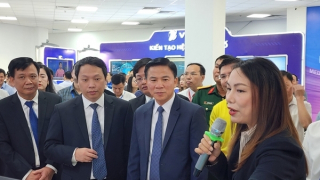 Thanh Hoá lấy người dân, doanh nghiệp là trung tâm của chuyển đổi số