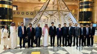 Lãnh đạo Bộ Công an thăm và làm việc tại Trung tâm Điều hành An ninh Thống nhất Saudi Arabia