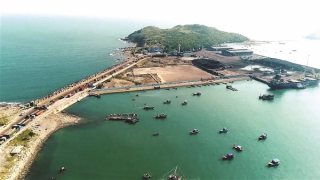 Hàng nghìn hécta đất hoang hóa trong... các khu kinh tế (Kỳ 1)