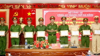 Ngăn chặn hiệu quả tội phạm, nhiều CBCS lực lượng 911 được khen thưởng