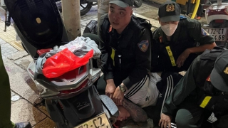 Kiểm tra nồng độ cồn, phát hiện đối tượng tàng trữ ma túy và hung khí