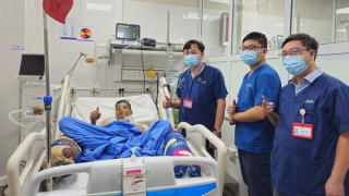 Cứu sống thầy giáo vùng cao nhiễm "vi khuẩn ăn thịt người"