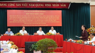 Phòng, chống tham nhũng, tiêu cực, đi đôi với xây dựng, chỉnh đốn Đảng