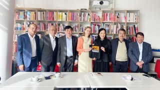 Câu chuyện văn hóa từ chuyến đi CHLB Đức