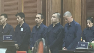 Sáu án tử hình cho băng nhóm anh em, vợ chồng mua bán ma túy