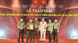 Chất liệu cuộc sống tạo nên sức thuyết phục của tác phẩm