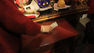 Đề nghị các tỉnh, thành phố kiểm tra việc quản lý tiền công đức