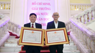 Văn nghệ sĩ vui mừng khi nhận được tiền Giải thưởng Hồ Chí Minh, Giải thưởng Nhà nước