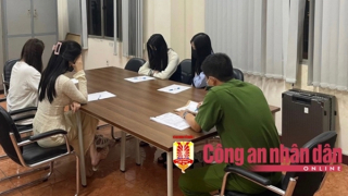 Phá vụ án gây chấn động với nhiều người mẫu, ca sĩ tham gia bán dâm giá cao