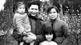 Ông Chế bình thơ