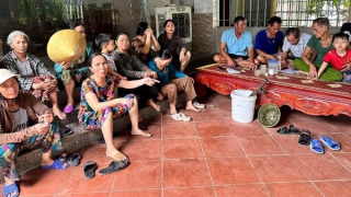 Cả khu phố nháo nhác vì “chủ hụi” tuyên bố vỡ nợ