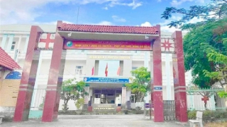 Suy đồi đạo đức, Giám đốc bệnh viện tại Kon Tum bị cách chức