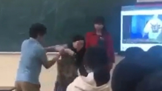 Kỷ luật Hiệu trưởng và cá nhân liên quan trong vụ khống chế nữ giáo viên đẩy ra khỏi lớp