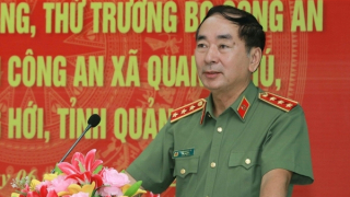 Thứ trưởng Trần Quốc Tỏ thăm và làm việc với Công an tỉnh Quảng Bình