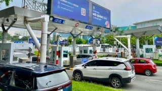 Kiến nghị mở rộng thu phí không dừng tại sân bay