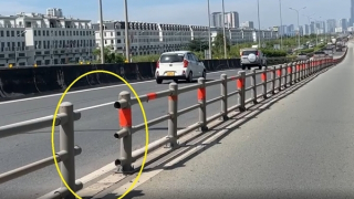 Mật phục bắt đối tượng chuyên trộm thép dải phân cách trên đường dẫn cao tốc