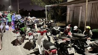 Ngăn chặn hơn 30 "trẻ trâu" tụ tập đua xe trái phép