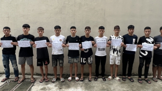 Tìm người dân biết vụ gây rối trật tự công cộng