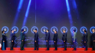 Trao giải hội thi hòa giải viên giỏi và phát động cuộc thi trực tuyến về phòng chống tham nhũng, tiêu cực