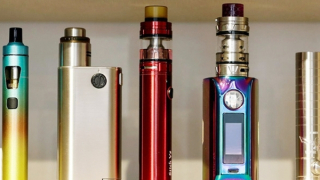 Hút thuốc lá điện tử có thể gây co thắt máu ở tim