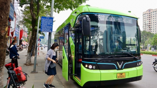 Giải pháp nào phát triển xe điện tại Việt Nam?