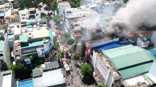 Kịp thời dập tắt đám cháy giữa trung tâm TP Buôn Ma Thuột