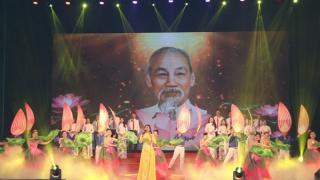 Giao lưu nghệ thuật Việt Nam - Lào “Nghĩa tình sắt son, đời đời bền vững”