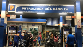 Giá xăng dầu đồng loạt giảm