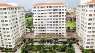 Doanh nghiệp đề nghị giảm lãi suất, ngân hàng nói hạ giá bán