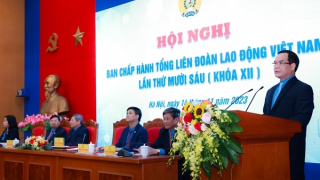 Công đoàn tham gia giám sát việc trả lương, thưởng Tết 2024 cho người lao động