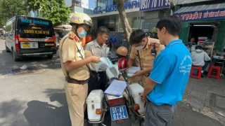 Ra quân ngăn chặn TNGT từ hành vi vi phạm nồng độ cồn