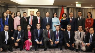 Chủ tịch nước gặp mặt lãnh đạo, cán bộ các cơ quan đại diện Việt Nam tại Hoa Kỳ