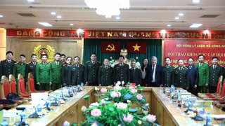 Xây dựng thế trận lòng dân, thế trận an ninh nhân dân trong bảo vệ an ninh quốc gia