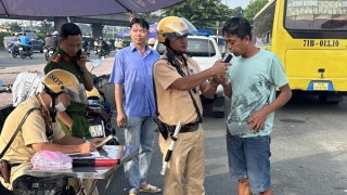 Cứ 35 phương tiện bị kiểm tra, có 1 trường hợp vi phạm nồng độ cồn