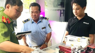 Thu giữ gần 1.200 sản phẩm thuốc lá điện tử không rõ nguồn gốc