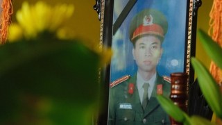 Truy thăng cấp bậc hàm đối với đồng chí Trần Trung Hiếu