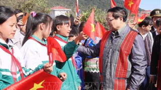 Sức mạnh đại đoàn kết toàn dân tộc là nhân tố quyết định mọi thắng lợi