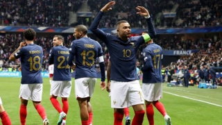 Đội tuyển Pháp phá kỷ lục tồn tại 17 năm