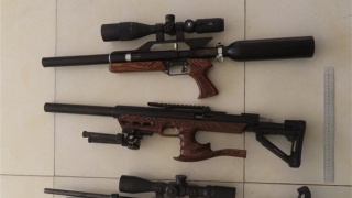 Truy tố 5 đối tượng chế tạo, tàng trữ, mua bán trái phép vũ khí quân dụng